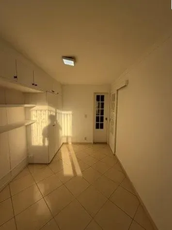 2-bedroom apartment with a home office — photo 6