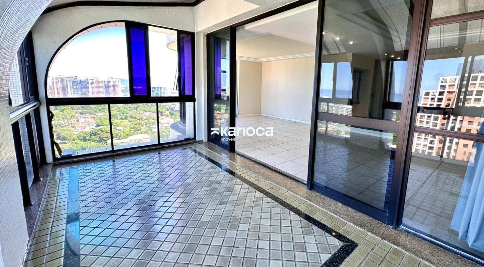 Duplex penthouse with 3 en-suite bedrooms and 5 baths — photo 29