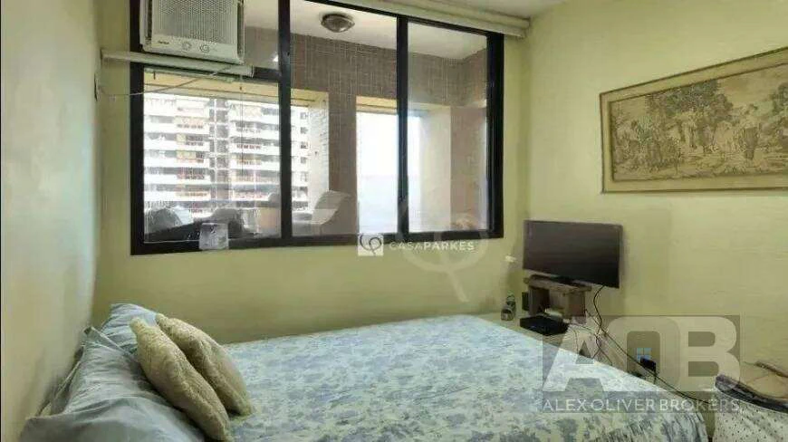 3-bedroom apartment of 140 m² with air conditioning — photo 2