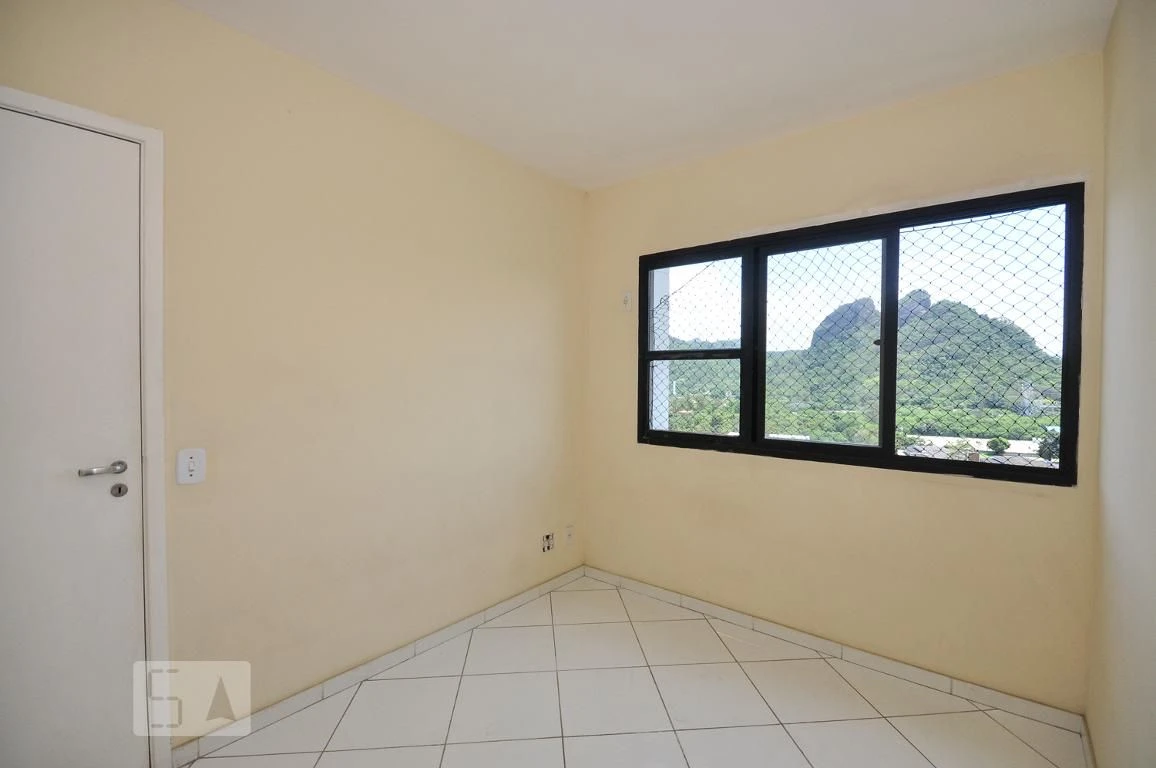2-bedroom apartment with a mountain view in Rio de Janeiro — photo 29