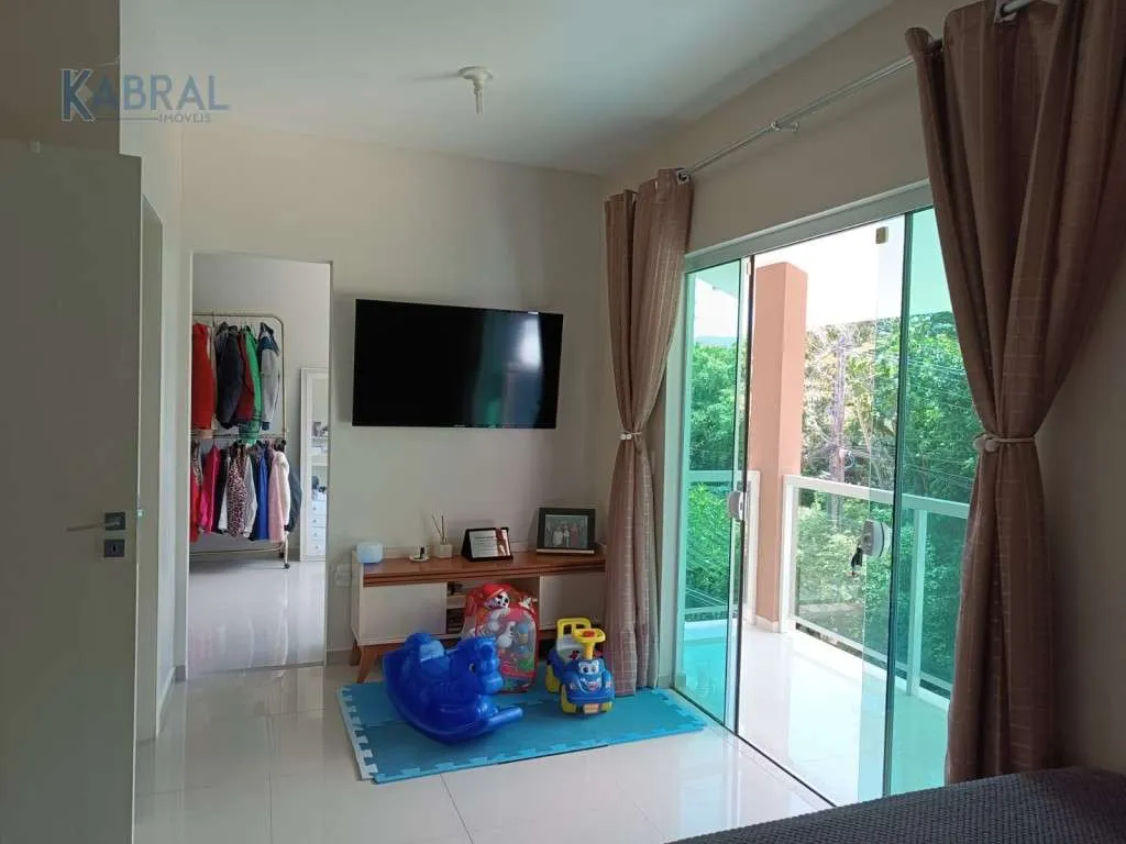 Furnished 2-bedroom house with an en-suite and pool — photo 42