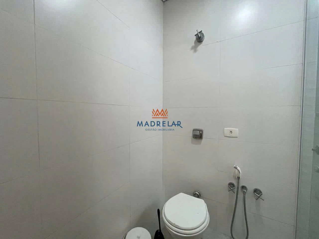 Furnished house, 389 m², with a walk-in closet — photo 12