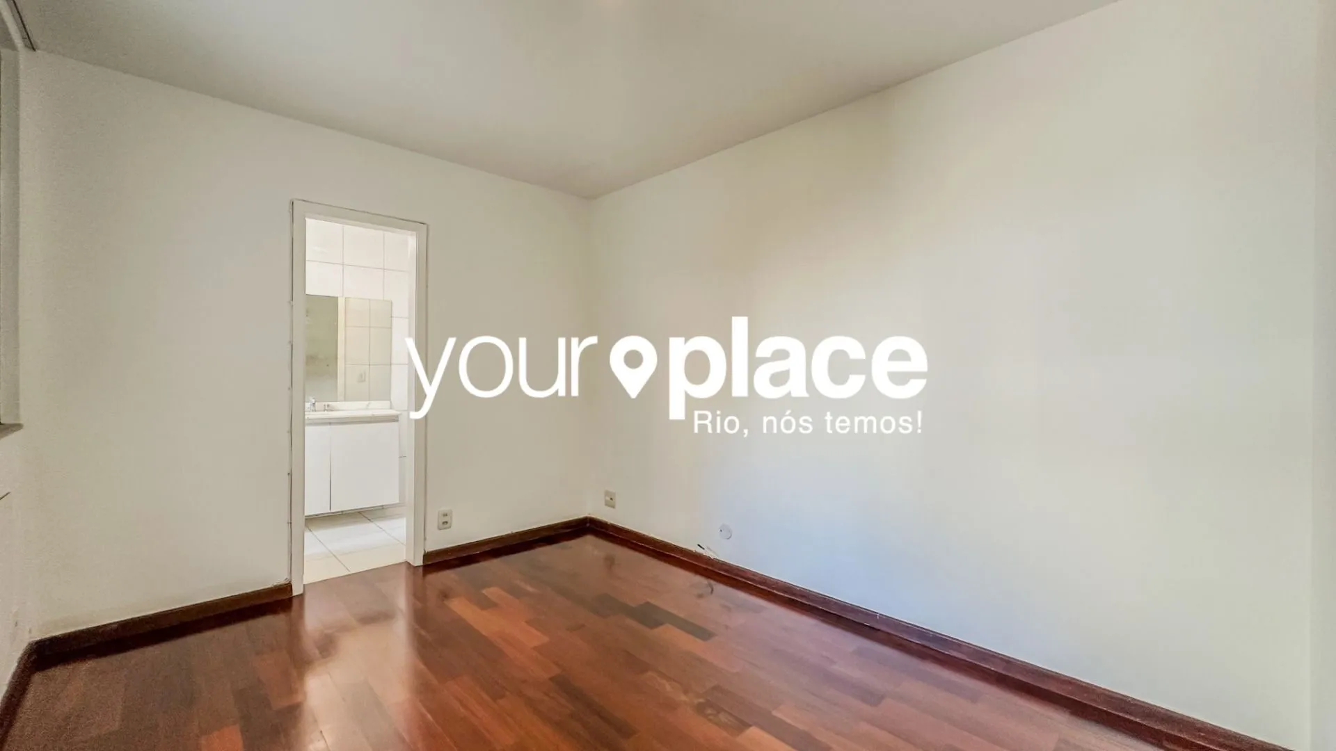 Apartment, 180 m², with a glass-enclosed balcony — photo 7