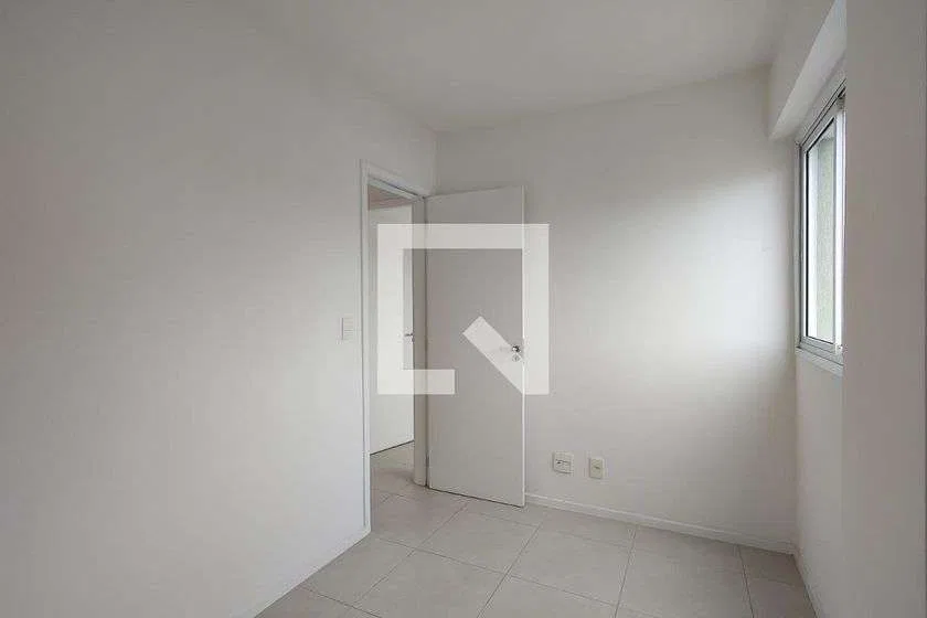 61 m² apartment with 2 bedrooms and a balcony — photo 18