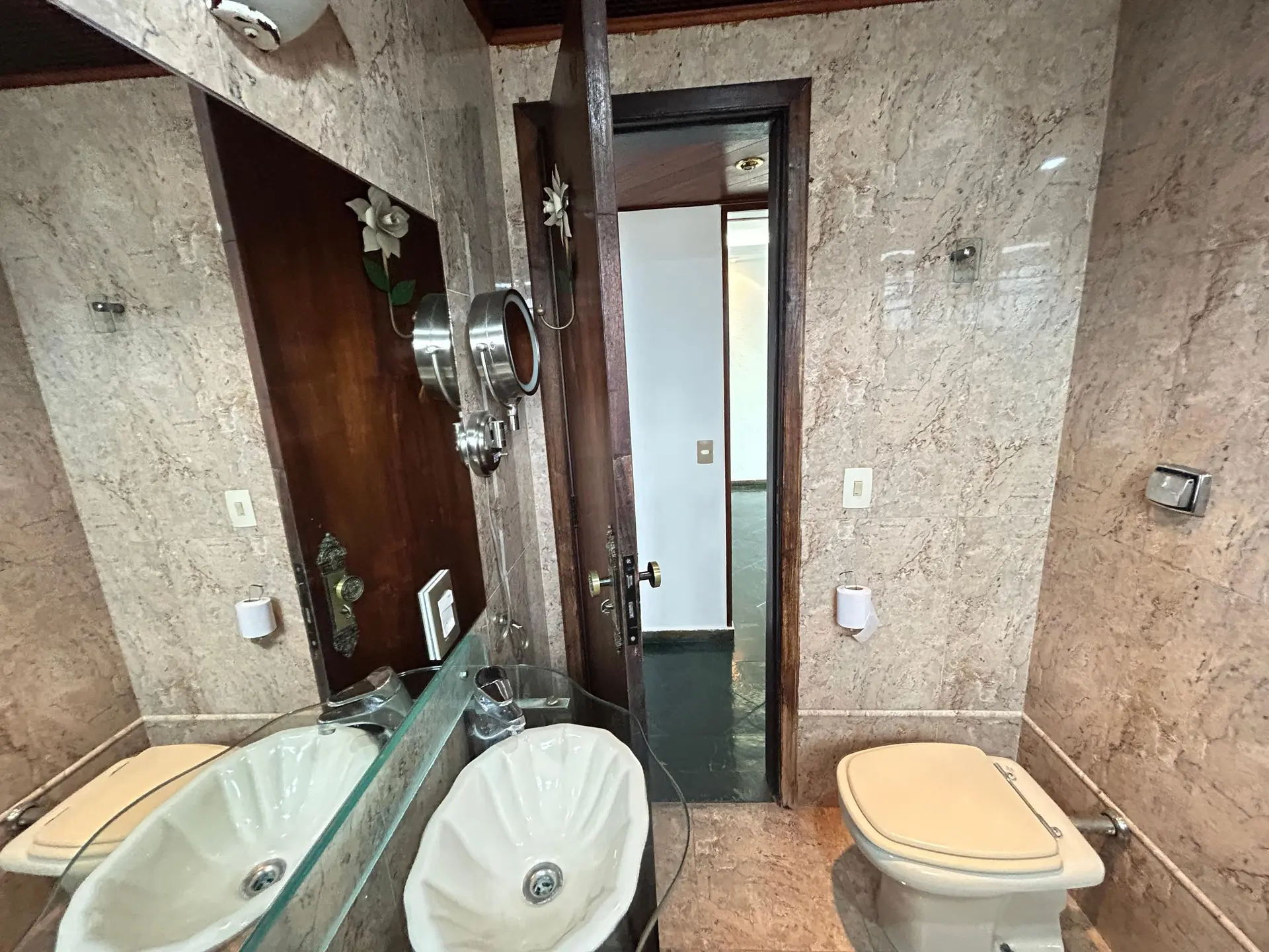 72 m² apartment with a home office and a mountain view — photo 49