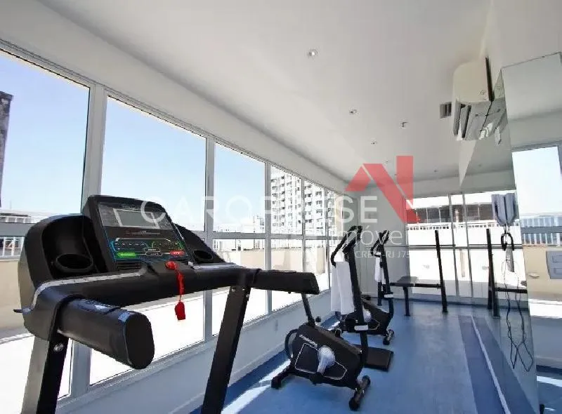 Apartamento semimobiliado com 2 quartos e 1 banheiro — photo 3