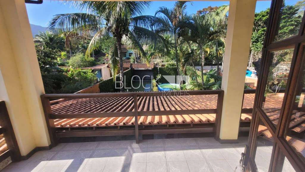 Casa de 400 m² com 3 quartos e piso em cerâmica — photo 24