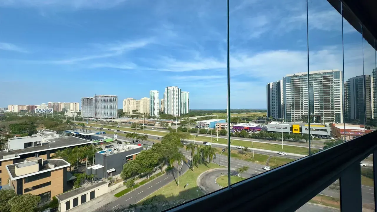 Apartamento sem mobília com 3 quartos e 4 banheiros — photo 10