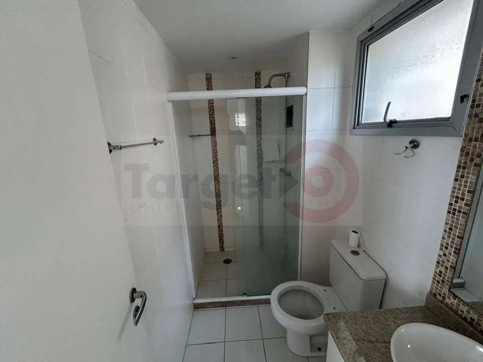 Apartamento de 3 quartos com janelas do piso ao teto — photo 13