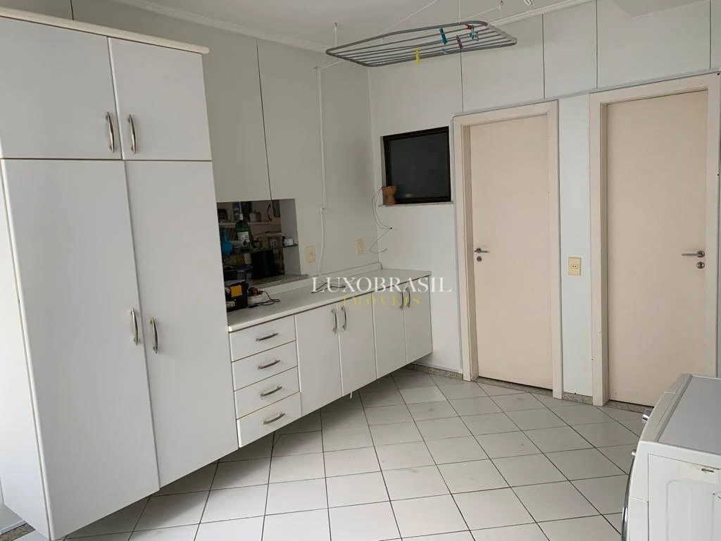 Cobertura de 465 m² com 4 quartos e piscina no prédio — photo 13