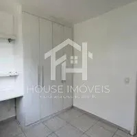 2-bedroom apartment in a building with a tennis court — photo 23