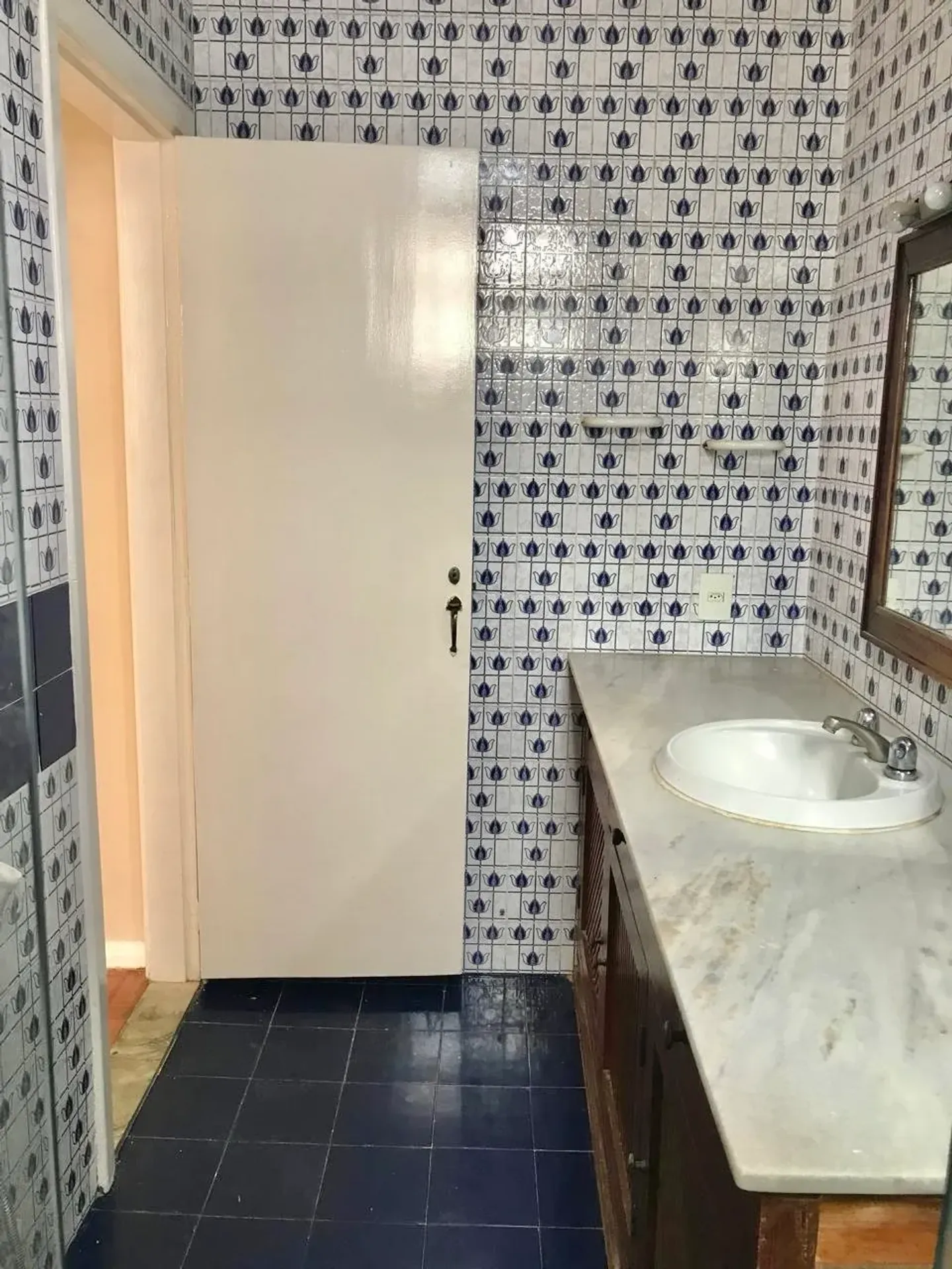 One-bedroom apartment with a home office in Rio de Janeiro — photo 12