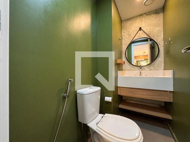 Квартира 125 м² с застеклённым балконом и рабочим местом — photo 10