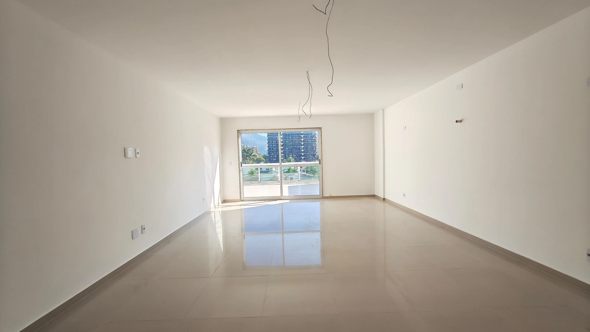 Apartamento com 2 quartos e varanda — photo 19