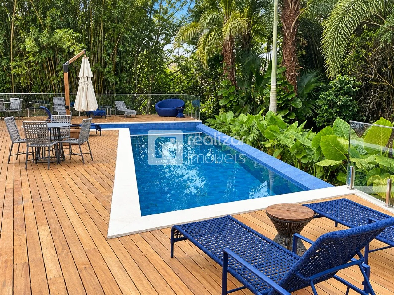 Apartment, 200 m², with a water view — photo 34