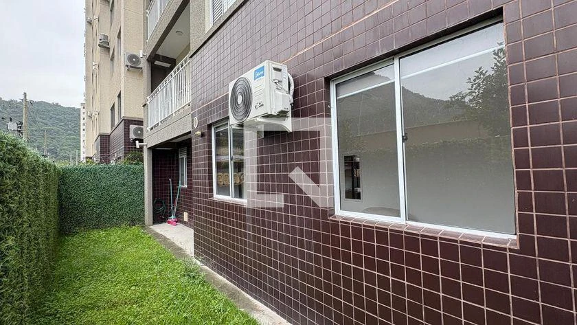Квартира з 2 спальнями та видом на гори — photo 22