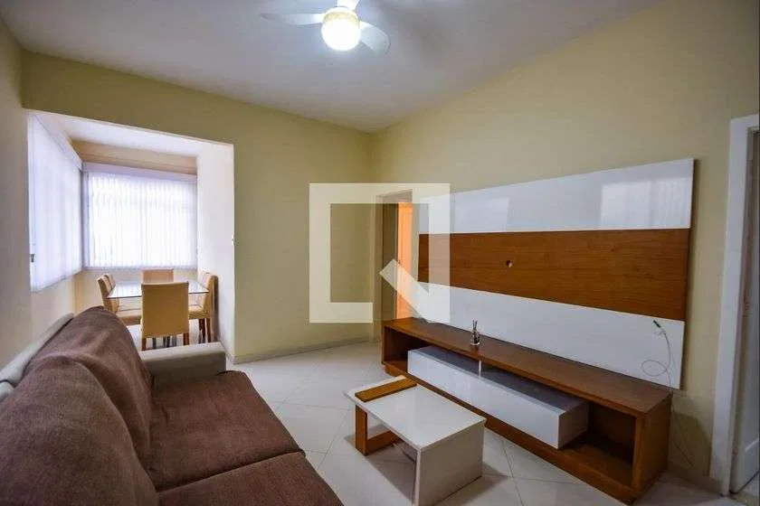 Квартира: 3 спальни, 1 со своей ванной, 60 м²