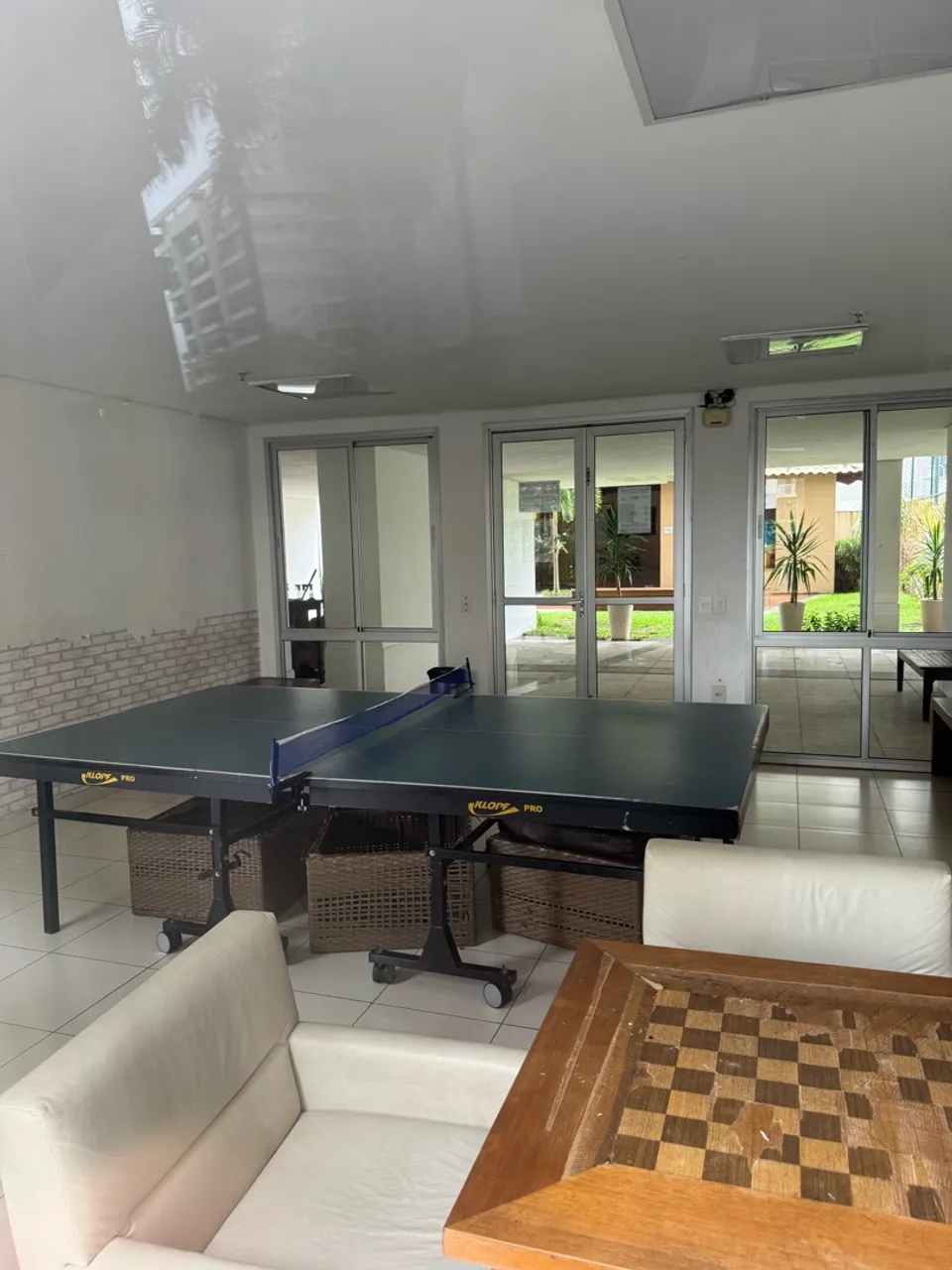 3-bedroom apartment in a building with a gym — photo 19