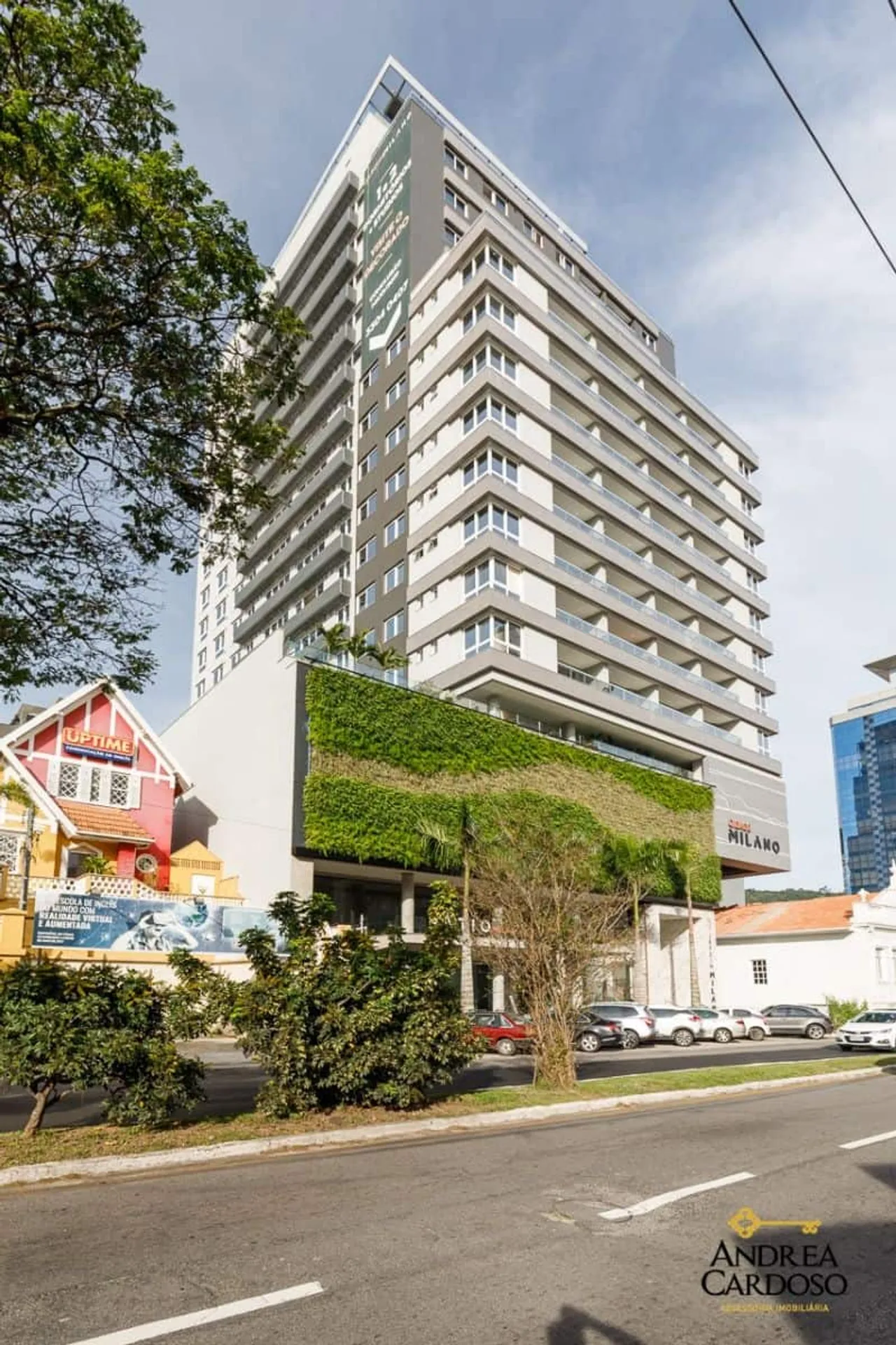 Студія 53 м² з панорамними вікнами та видом на гори — photo 10