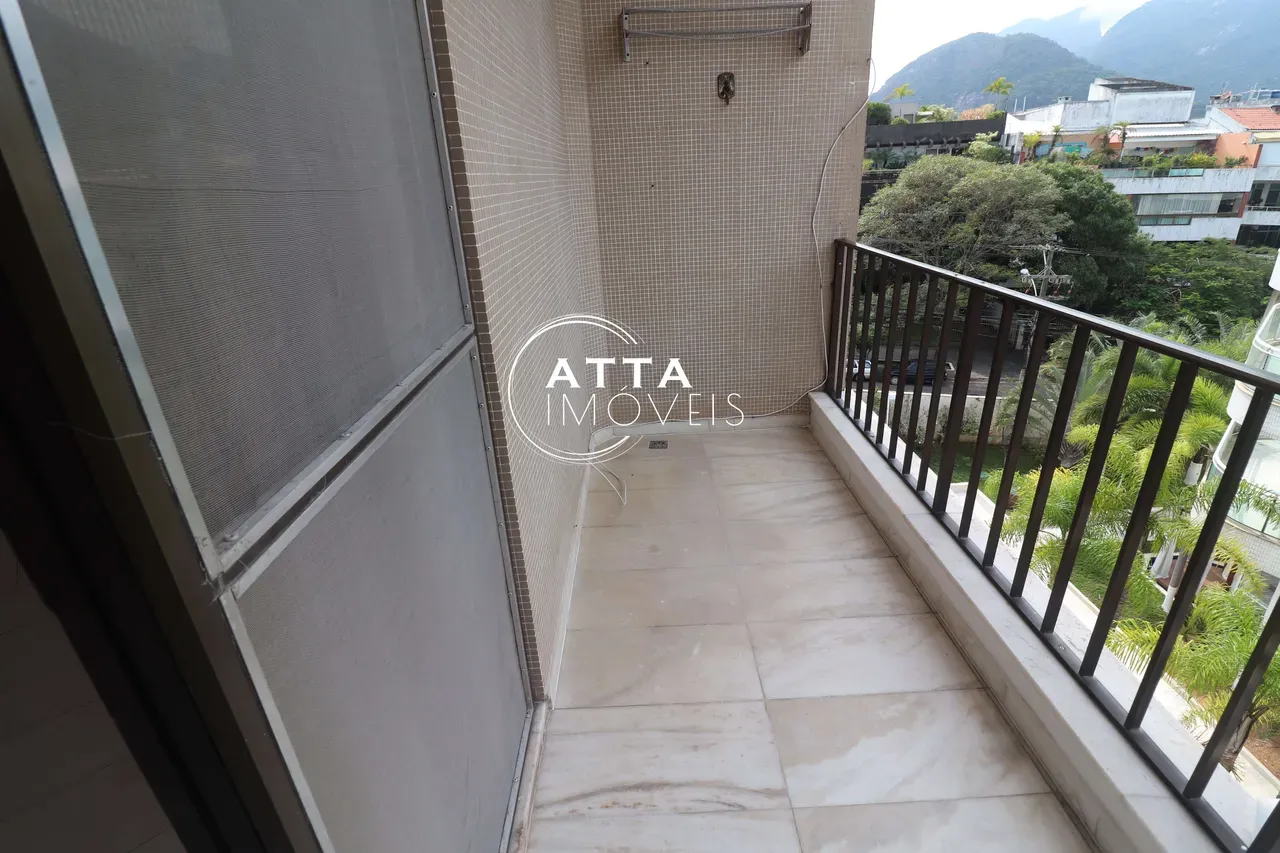 Apartamento com 3 quartos e varanda fechada — photo 22