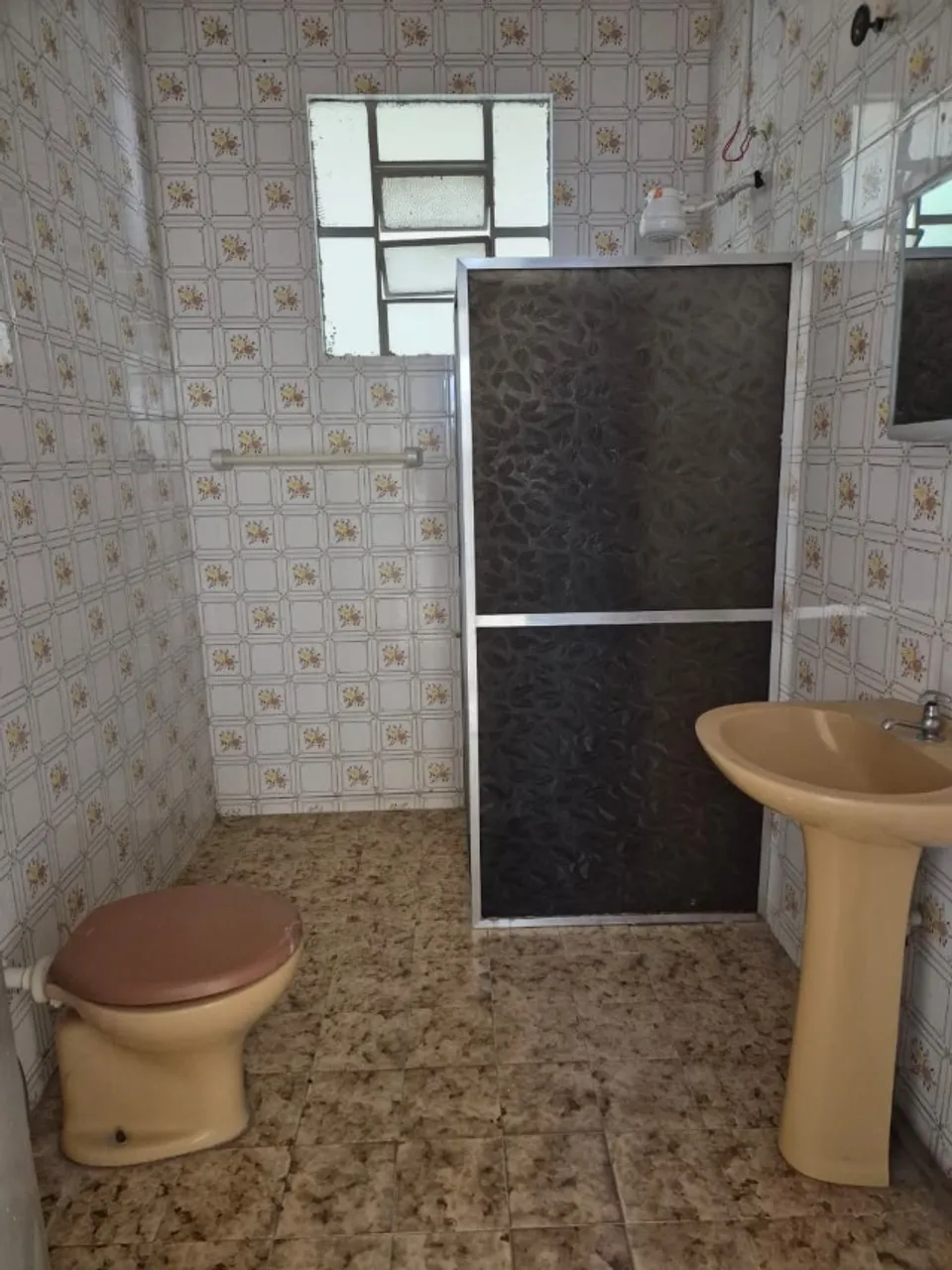 Casa sem mobília com 3 quartos e cozinha a gás — photo 7