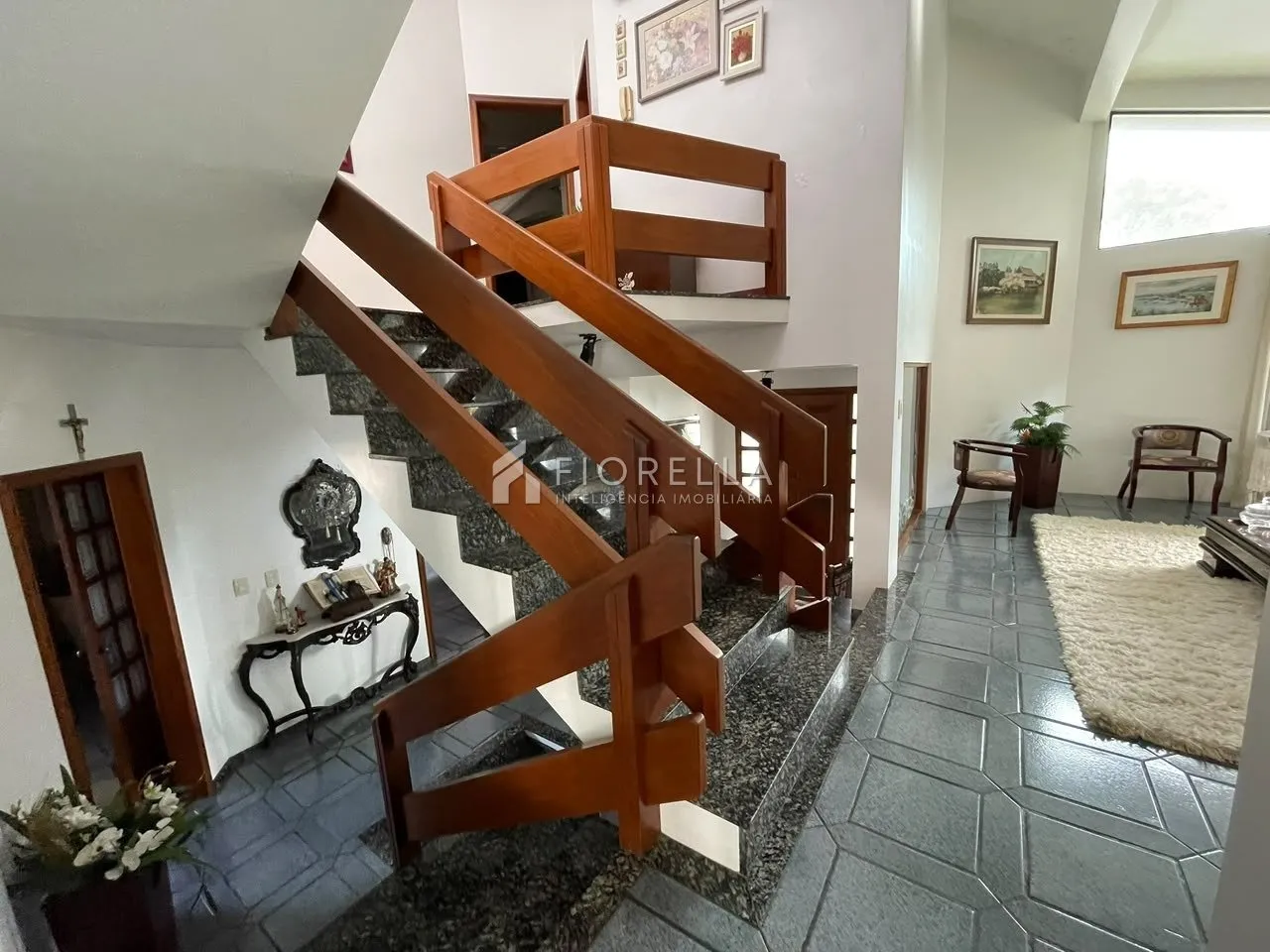 Furnished house, 376 m², with a water view — photo 52