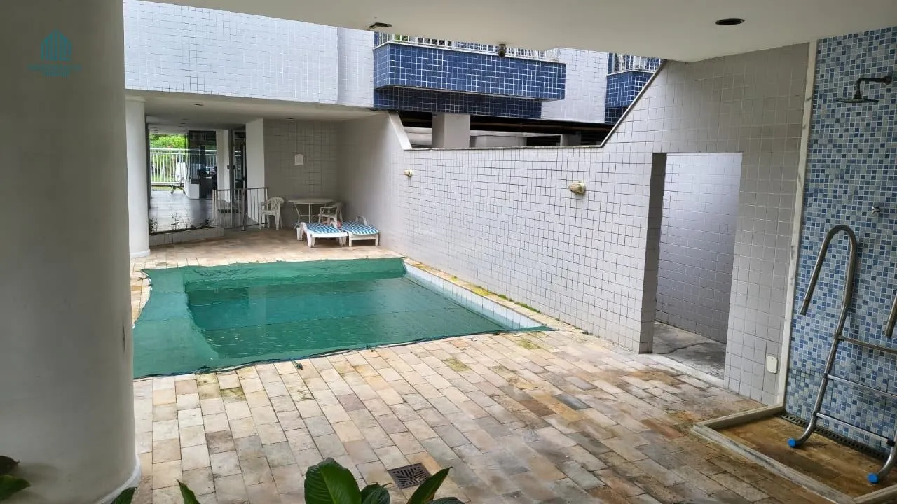 3-bedroom apartment with tile floors — photo 8