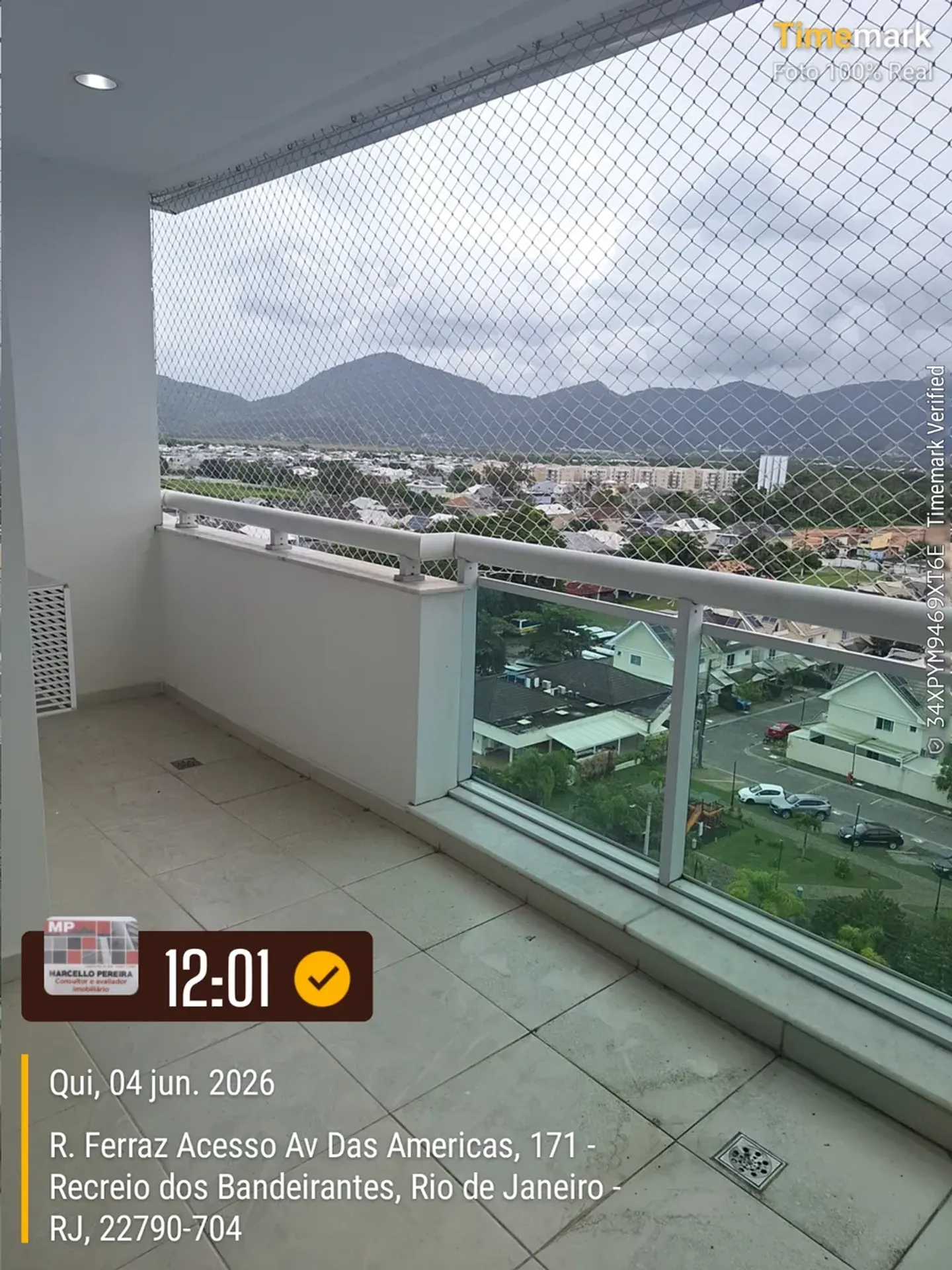 Furnished duplex penthouse with balcony and built-in grill — photo 5