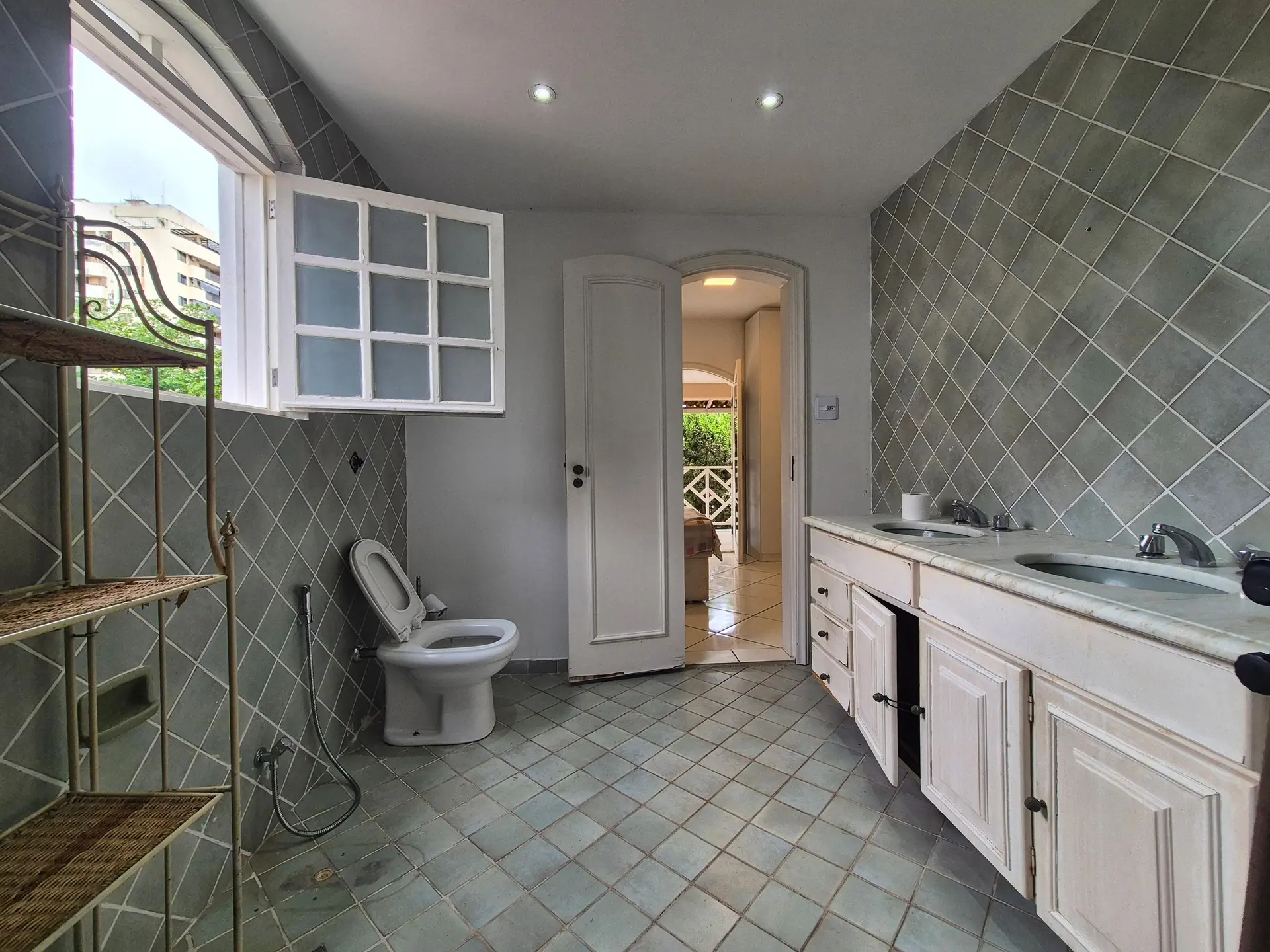 4-bedroom house with a garden in Rio de Janeiro — photo 76