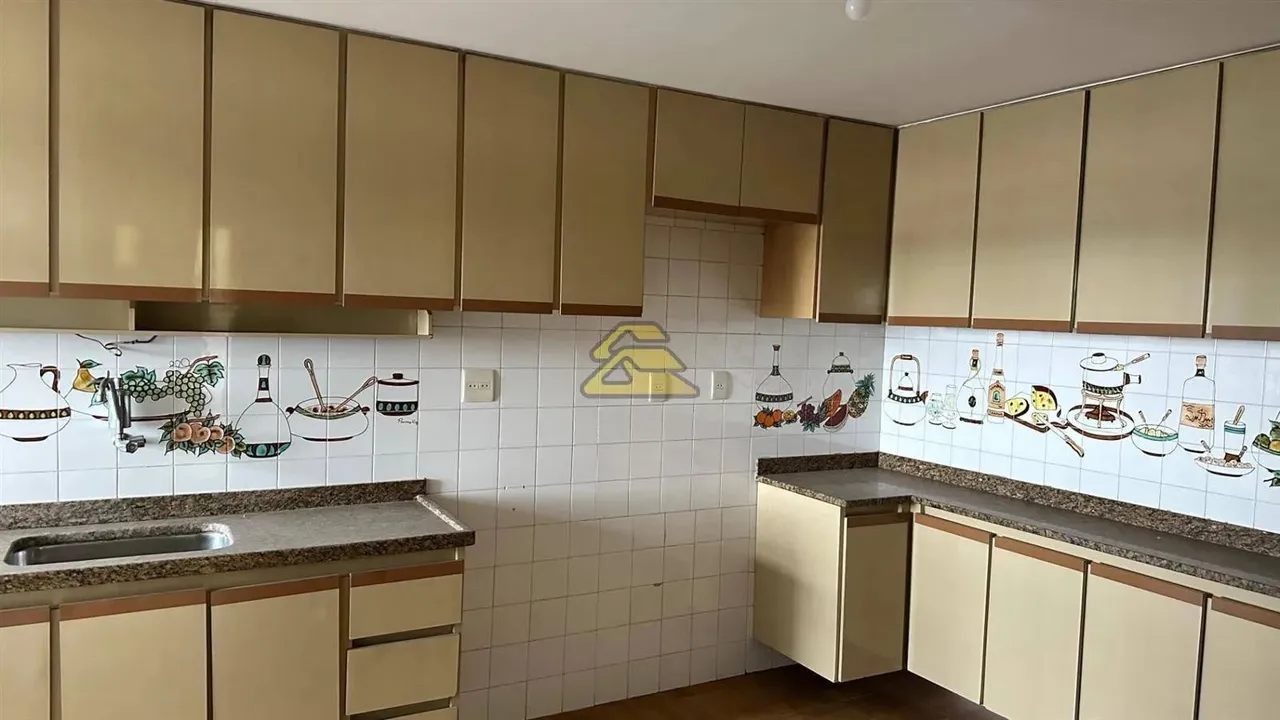 Квартира з 3 спальнями та 4 ванними кімнатами і місцем — photo 19