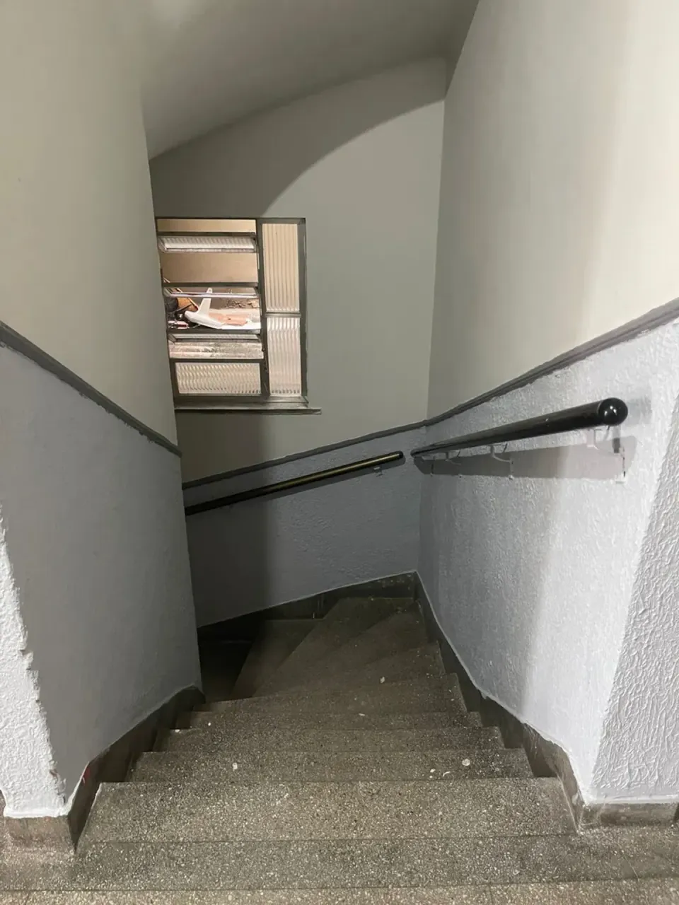 Квартира з 2 спальнями, 1 ванною та місцем для авто — photo 13