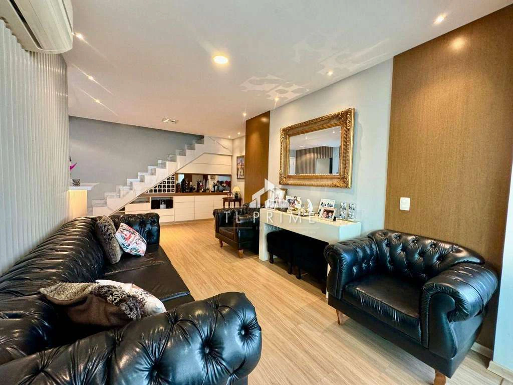 Furnished penthouse with 205 m², 3 bedrooms and 2 suites — photo 6