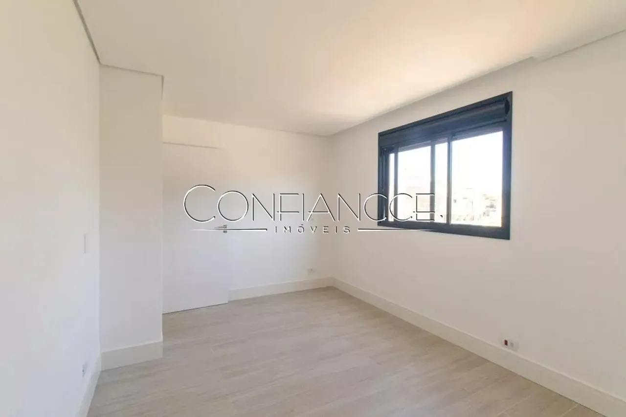 Furnished 3-suite house with gas stove open-plan kitchen — photo 11