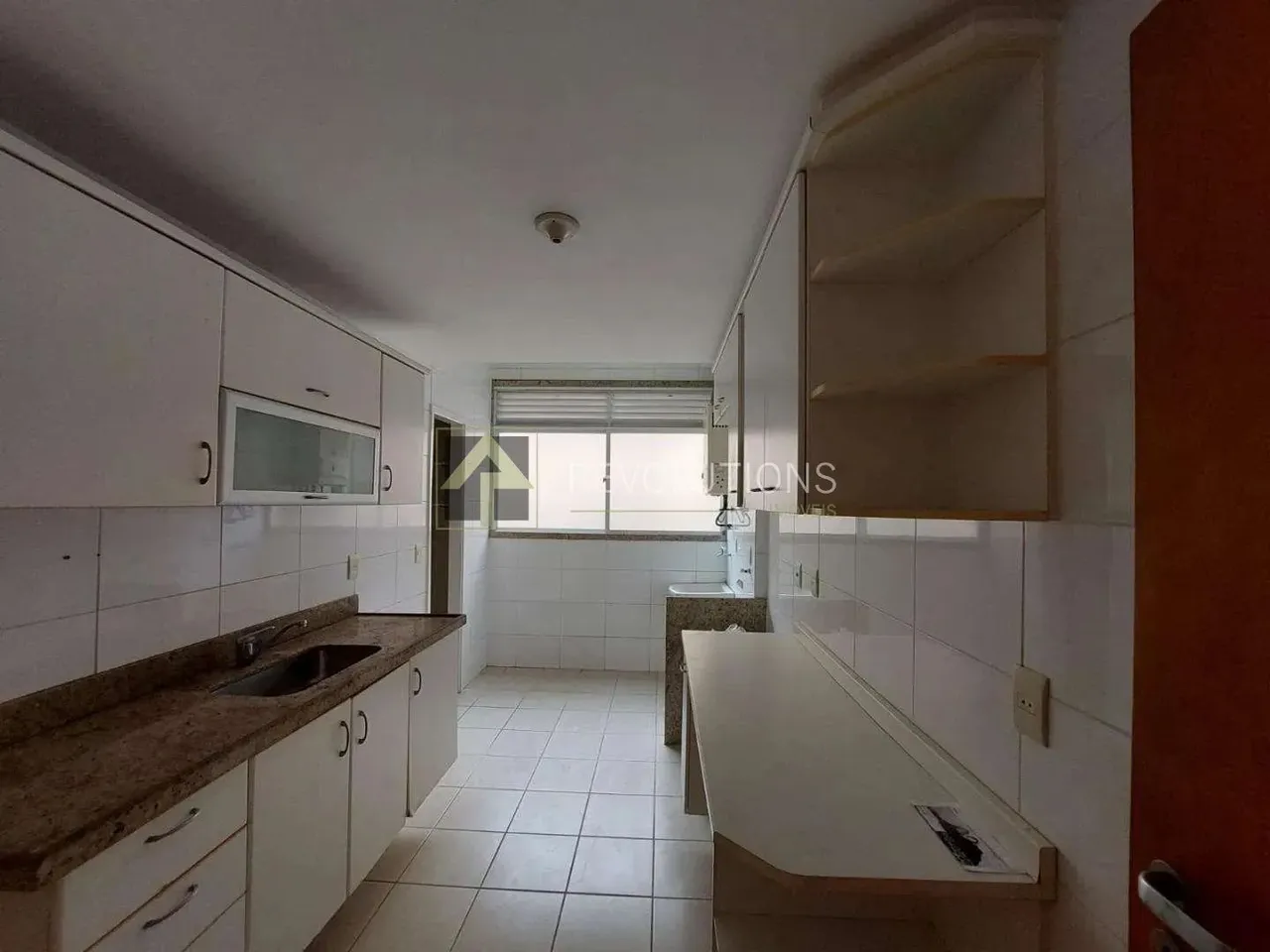 Apartamento com ar-condicionado, varanda e 3 banheiros — photo 13