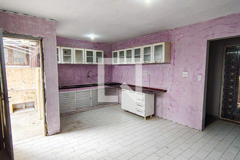Duplex rental house with 6 bedrooms and 600 m² — photo 32