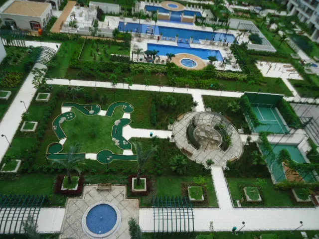 Furnished 4-bedroom apartment with 178 m² — photo 29