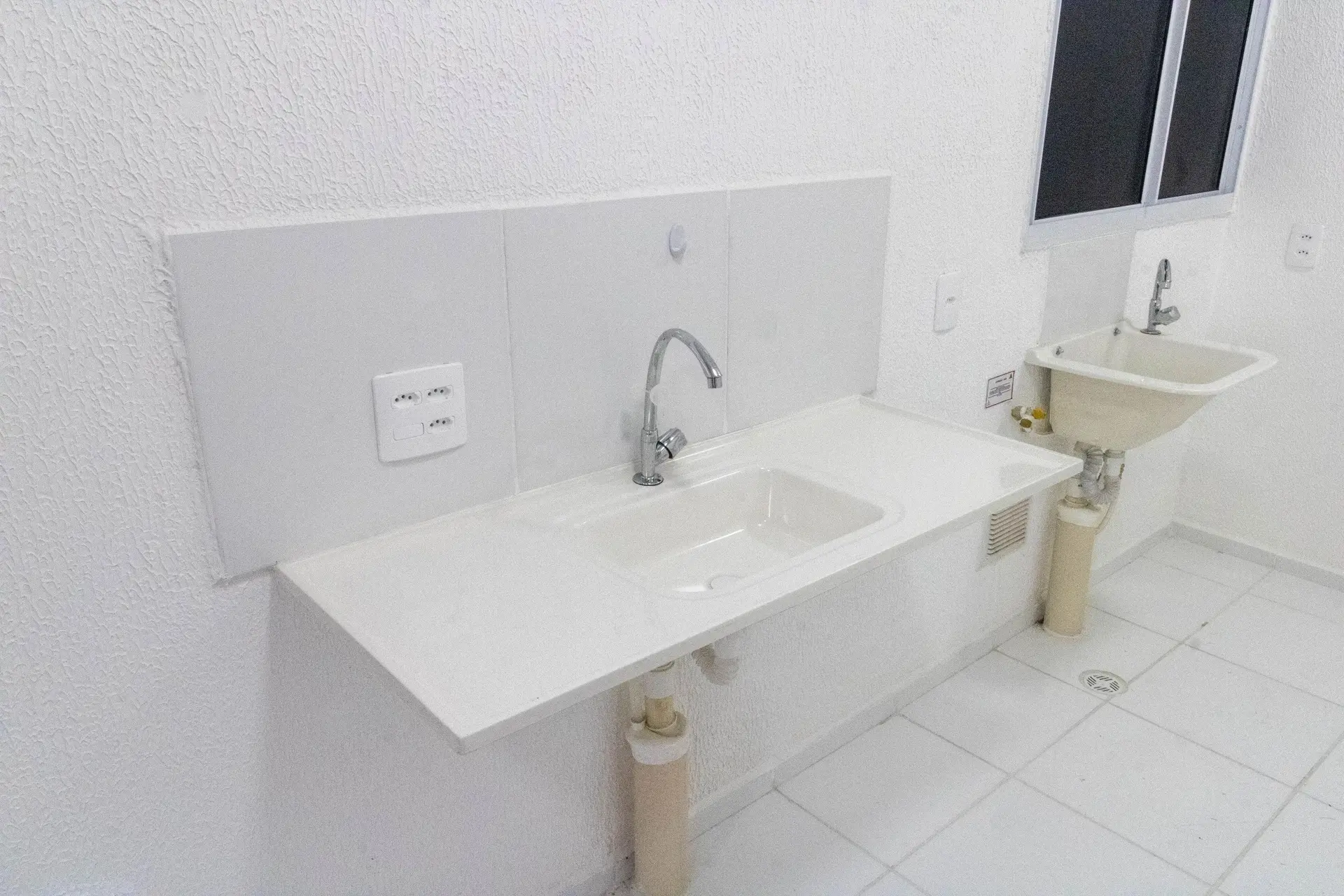 Apartment, 46 m², with wood or laminate floors — photo 46