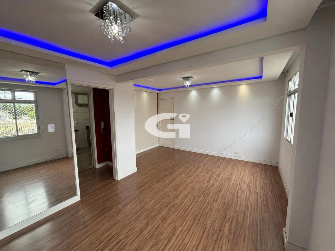2-bedroom apartment with wood or laminate floors — photo 22