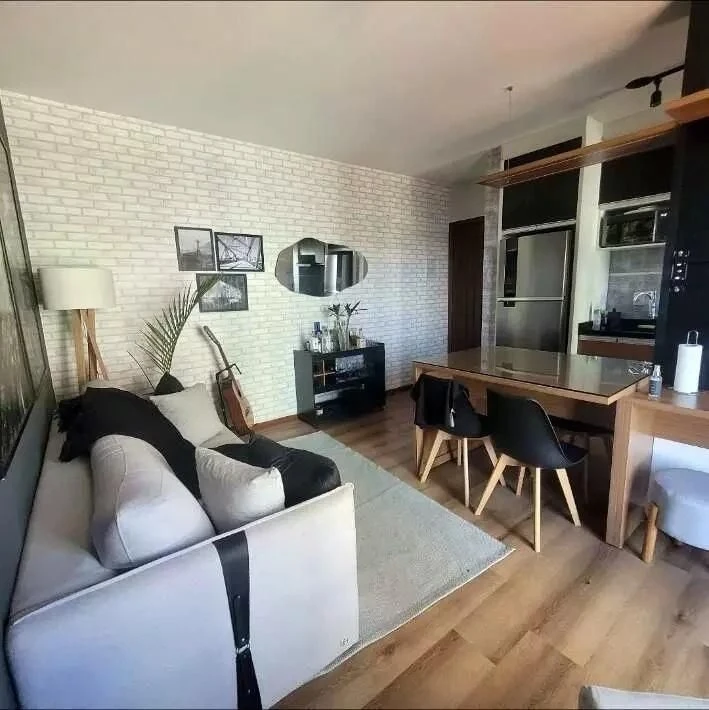 One-bedroom apartment with a home office in Florianópolis — photo 4