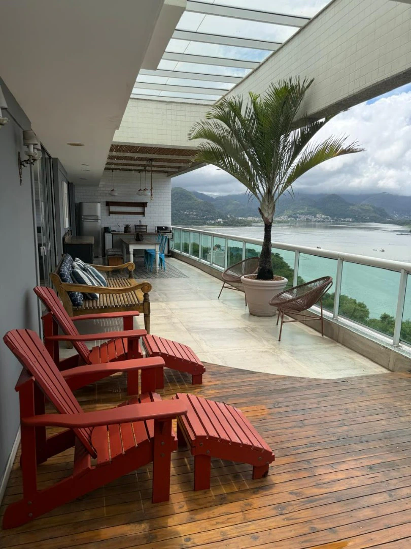 Apartamento mobiliado de 195 m² com 3 quartos e 3 banheiros — photo 15