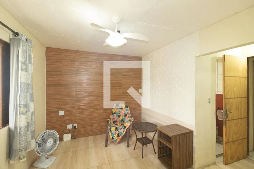 200 m² house with 2 en-suite bedrooms and private garden — photo 3