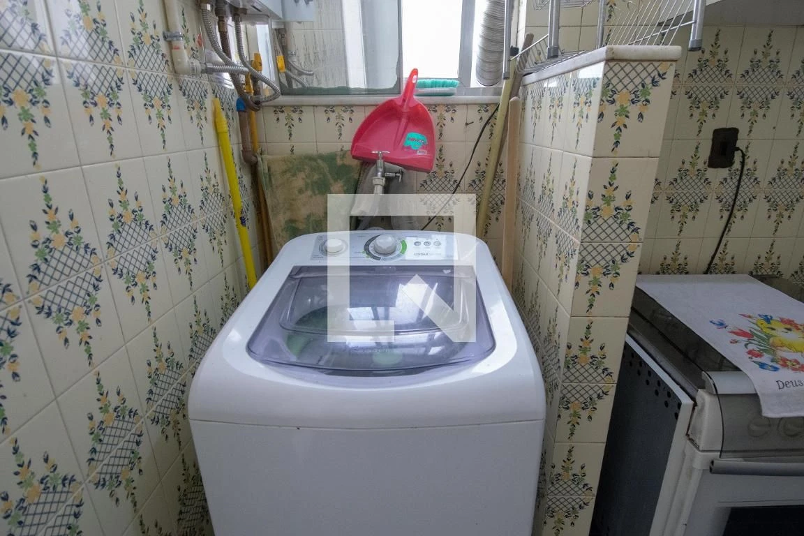 Furnished apartment with 2 bedrooms and 1 bathroom — photo 16
