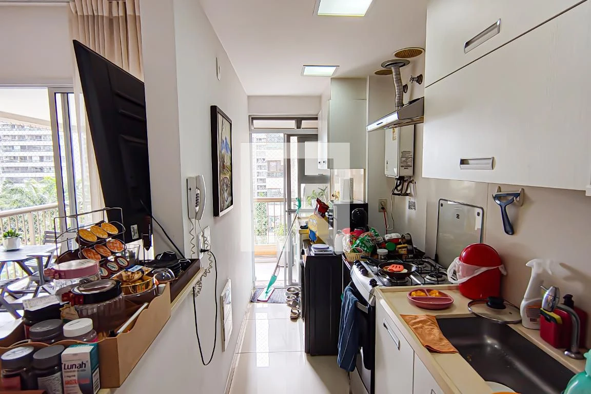 Apartamento mobiliado com 2 quartos e varanda com churrasqueira — photo 39