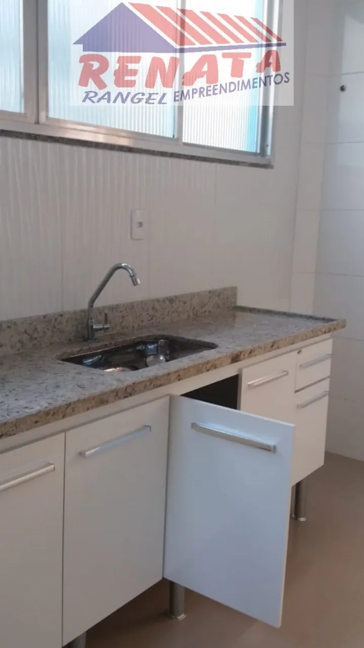 Rental house with 3 bedrooms and 2 bathrooms — photo 5