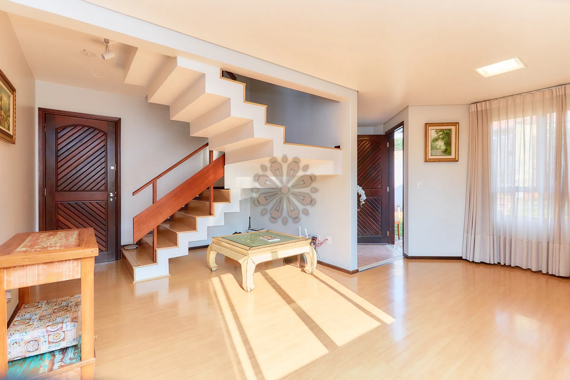 3-bedroom house with gas open-plan kitchen