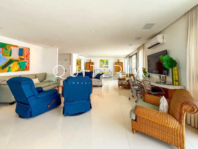 Apartment with 4 bedrooms and 5 bathrooms plus 2 parking spaces — photo 10