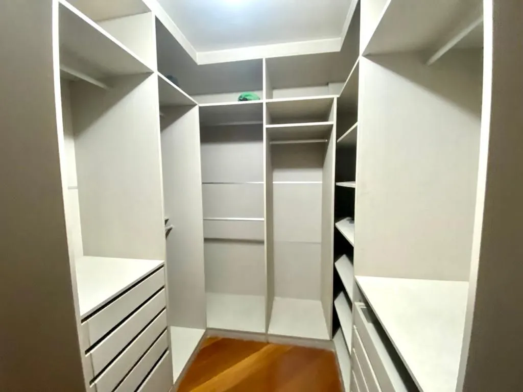Apartment on the 14th floor with a grill on the balcony — photo 13