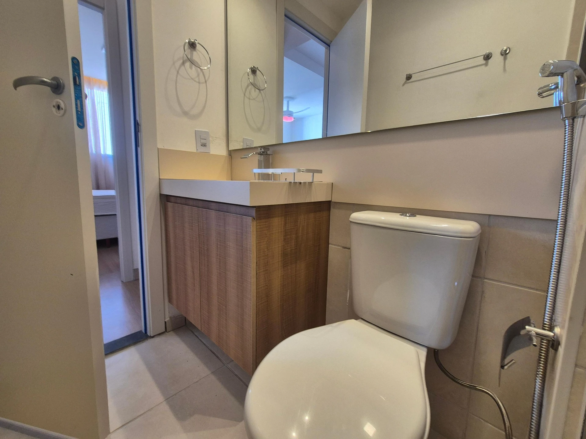 Apartamento mobiliado de 2 quartos em condomínio com piscina — photo 35