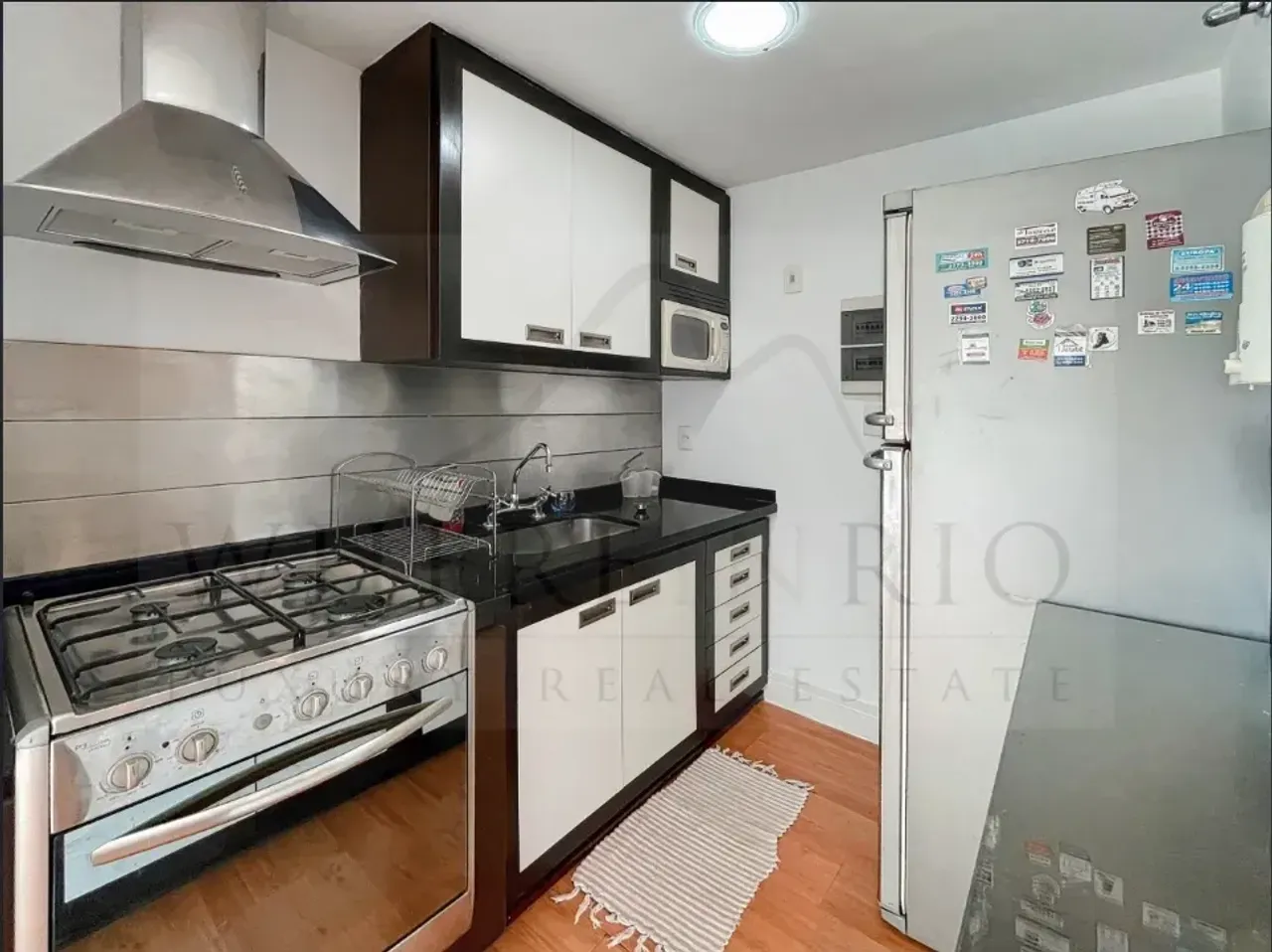 Apartamento mobiliado com 2 quartos e cozinha a gás — photo 2