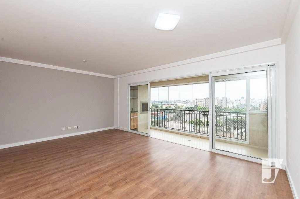Apartamento mobiliado, 108 m², com máquina de lavar